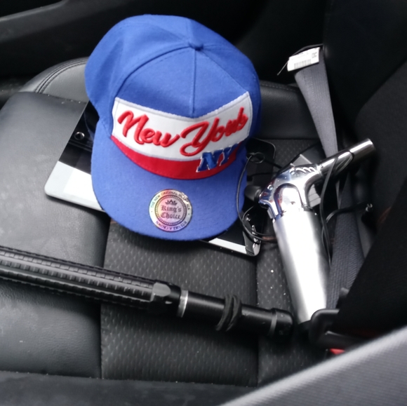 Clothes. - Picture 15 of 16